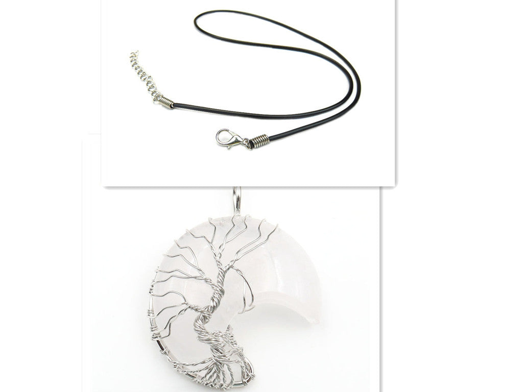 Náhrdelník so stromom života z mesačného kryštálu