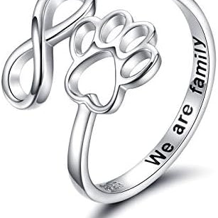 Strieborný prsteň s labkou a srdcom