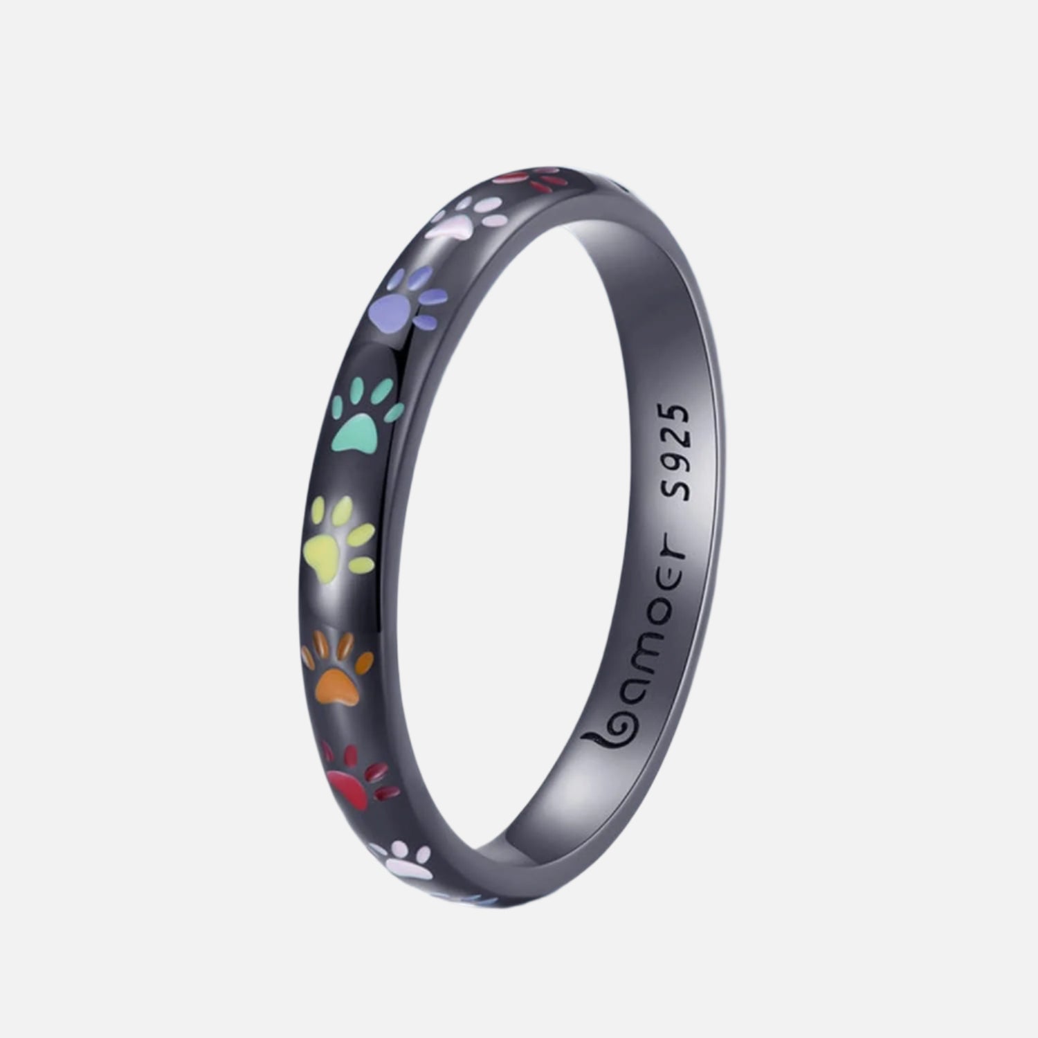 Strieborný prsteň s motívom labky