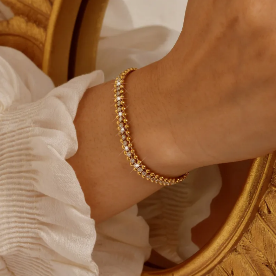 Nerezový náramok s reťazou zo zirkónu