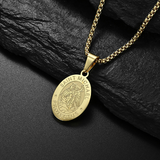 Oválny náhrdelník s anjelom z nehrdzavejúcej ocele