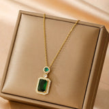 Náhrdelník Greta so smaragdovým kameňom